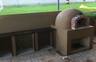 pizza-oven-and-out-door-kitchen
